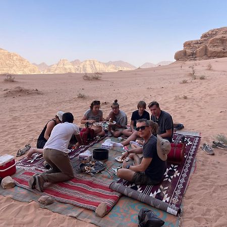 Wadi Rum Star Camp מראה חיצוני תמונה
