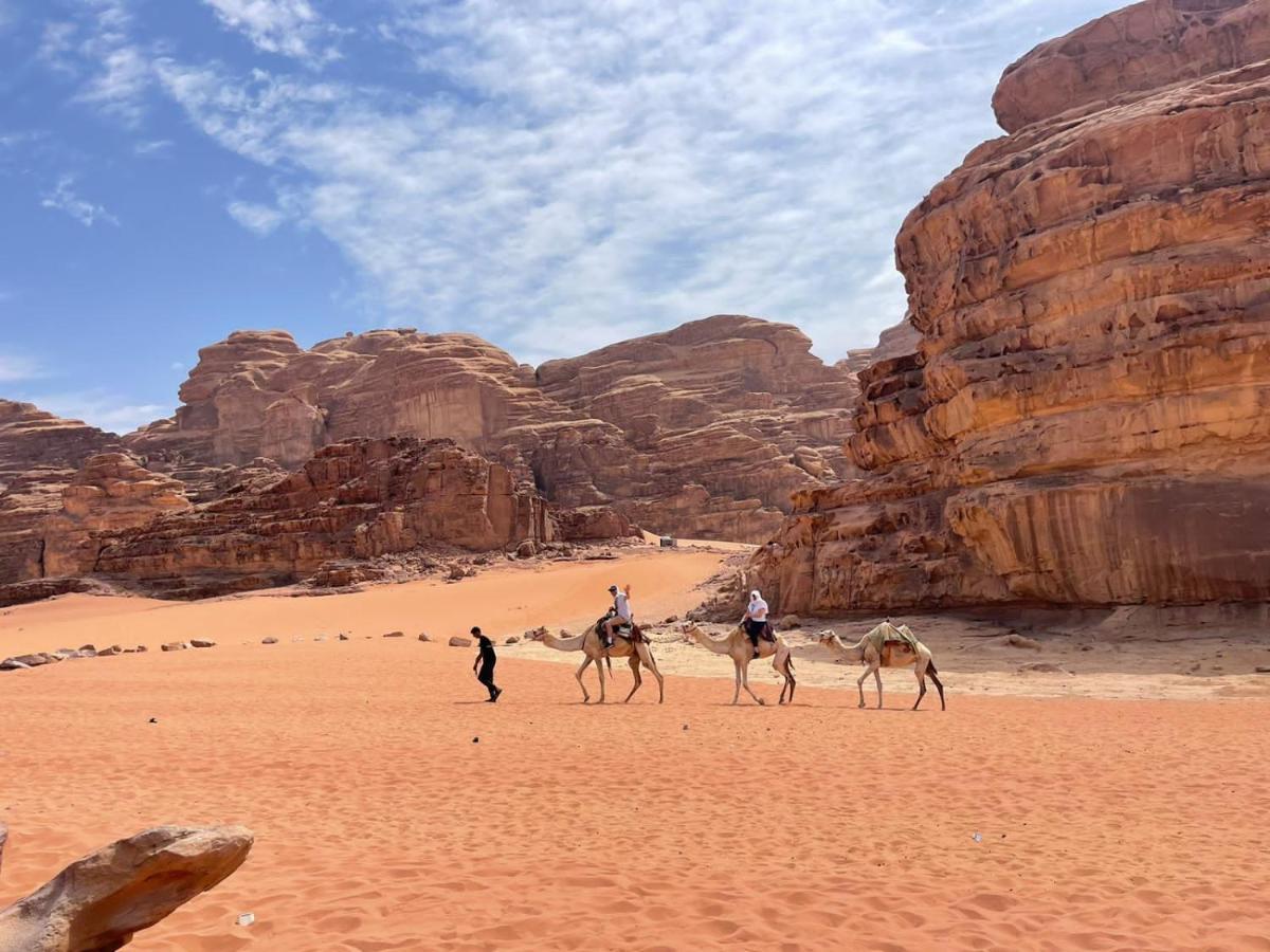 Wadi Rum Star Camp מראה חיצוני תמונה