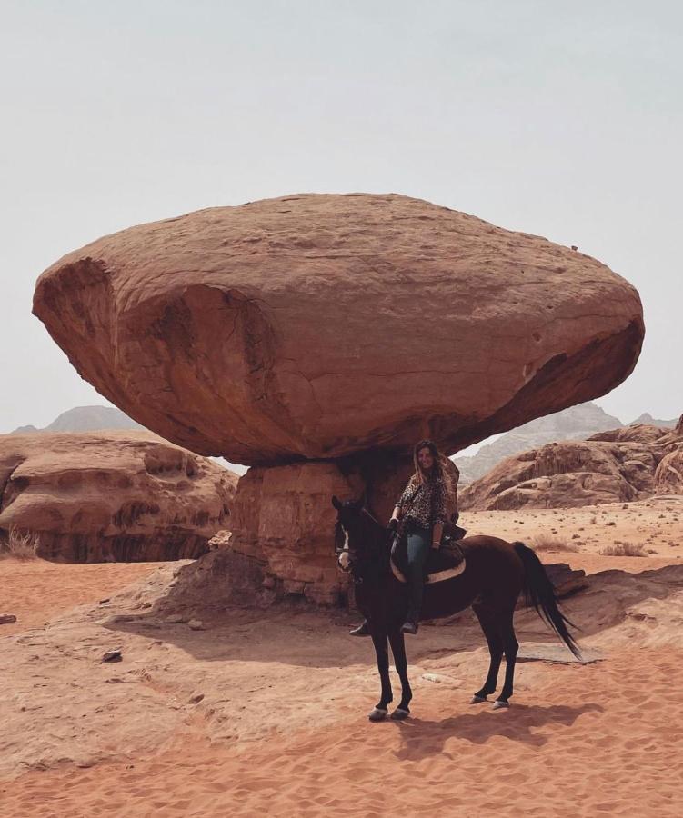 Wadi Rum Star Camp מראה חיצוני תמונה