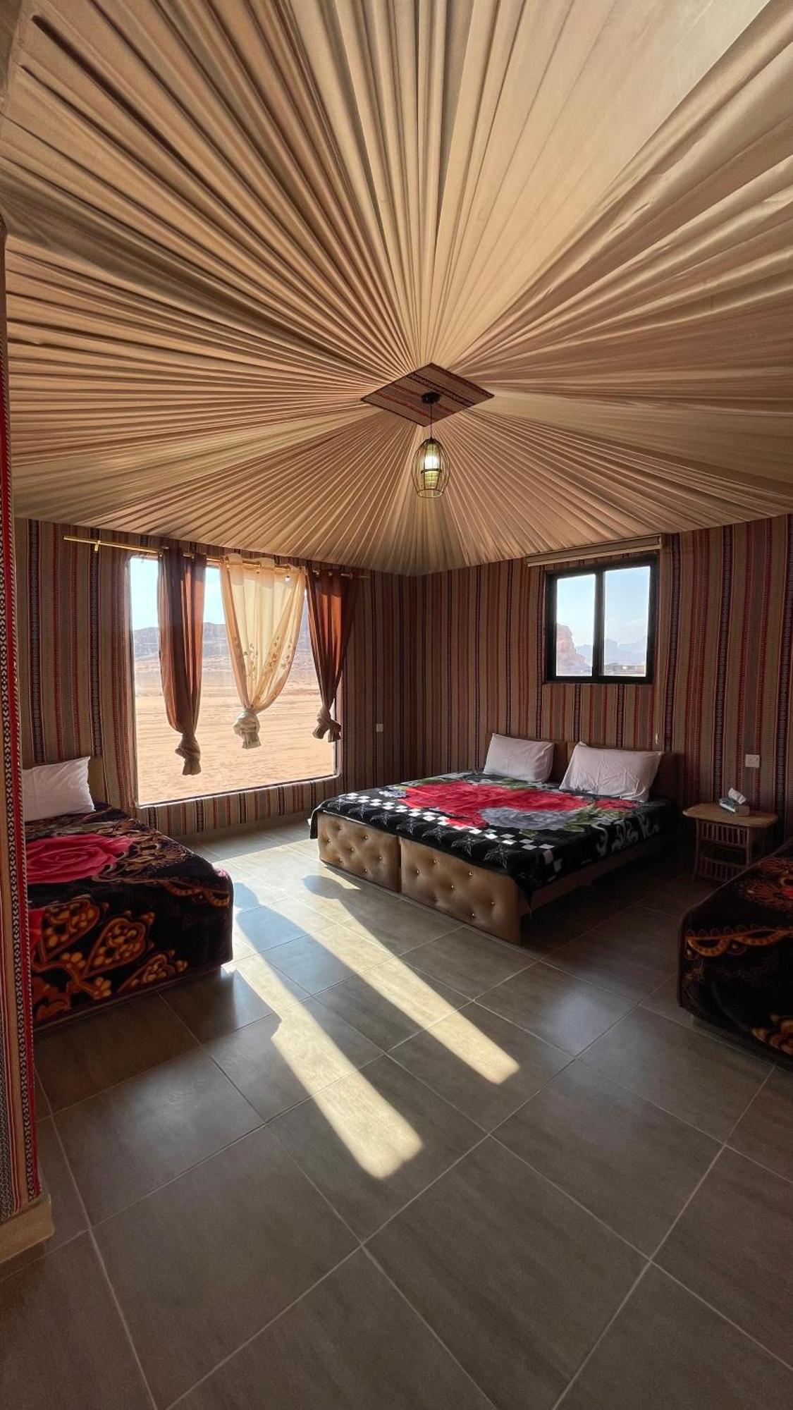 Wadi Rum Star Camp מראה חיצוני תמונה
