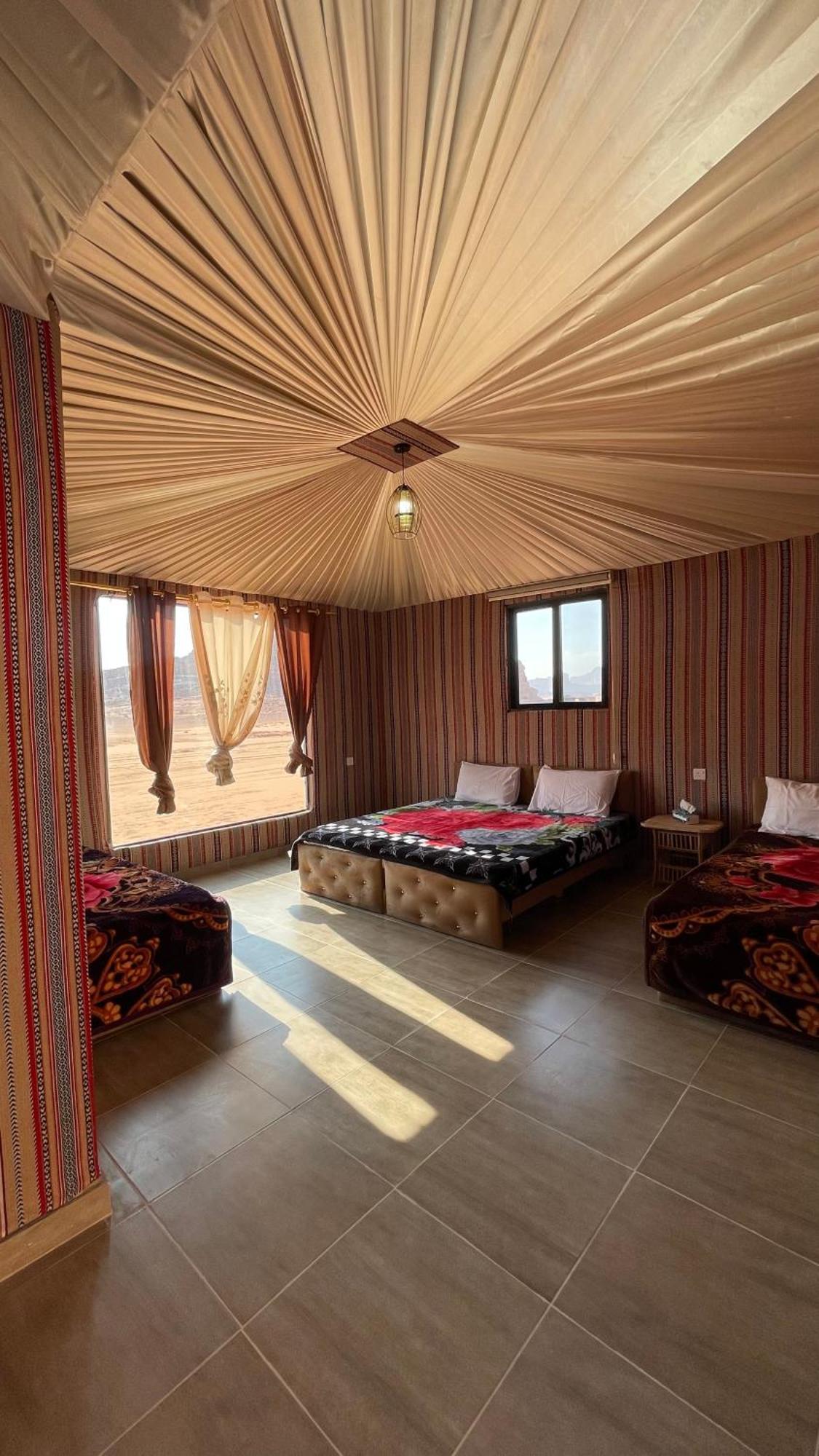 Wadi Rum Star Camp מראה חיצוני תמונה